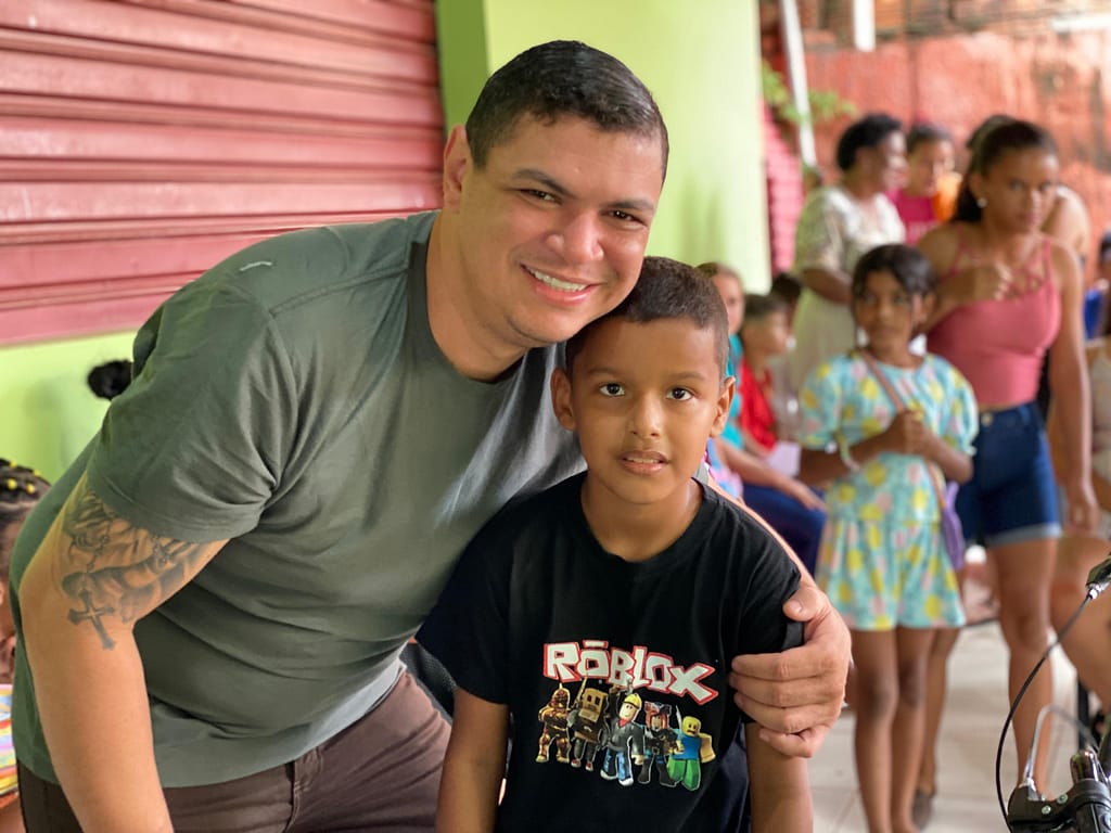 IMG-20251213-WA0393-1-1024x768 Cartinhas do Tio Pablo transforma sonhos em realidade em comunidades de Sena Madureira