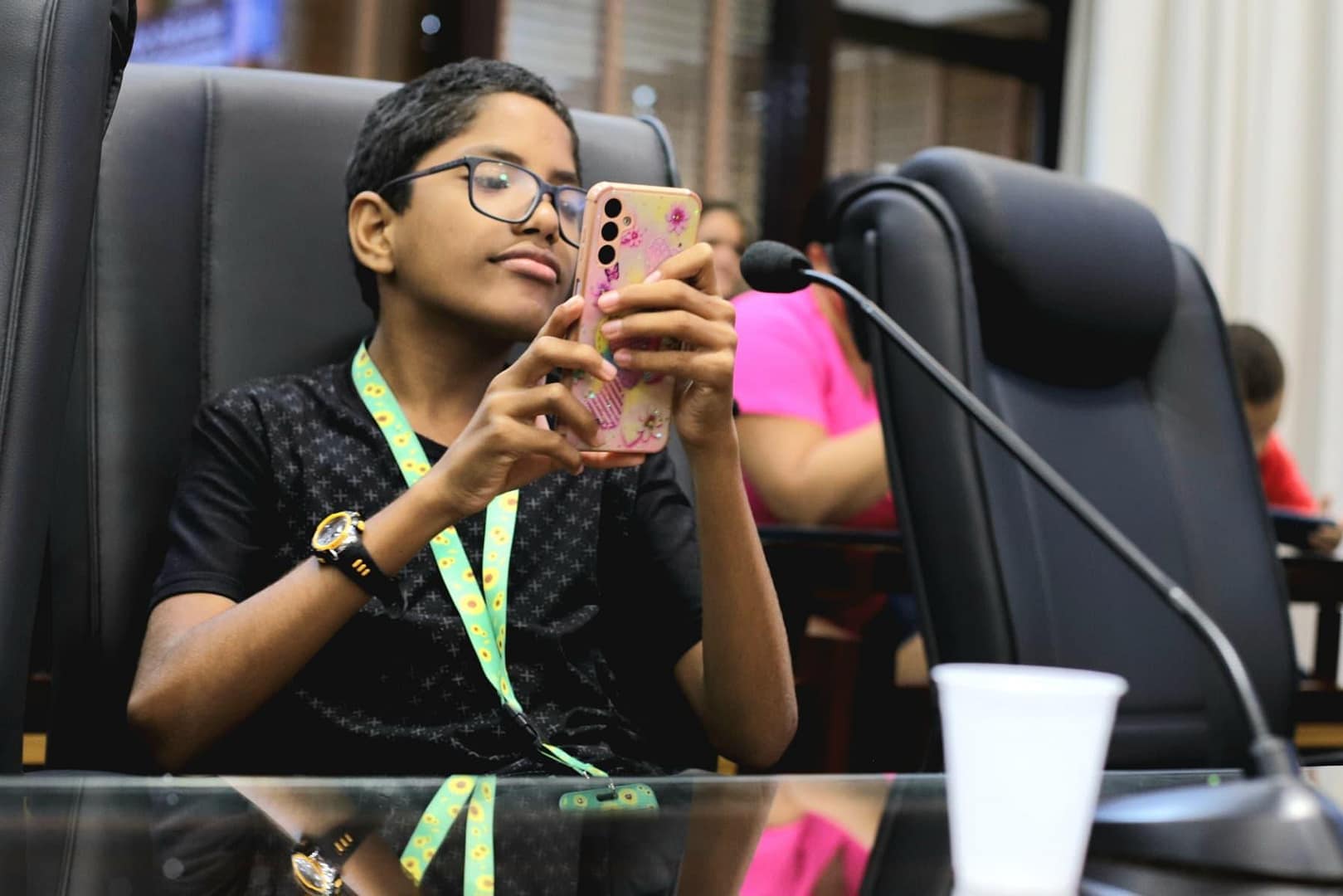 SESSAO-SOLENE-AUTISMO-8- Entre lágrimas e aplausos, Deputado Tio Pablo preside sessão solene que destaca desafios e avanços na causa Autista